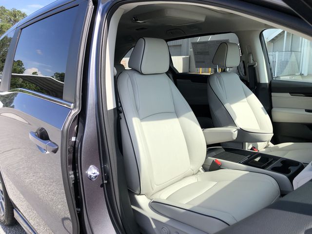 new 2026 Honda Odyssey car, priced at $45,434