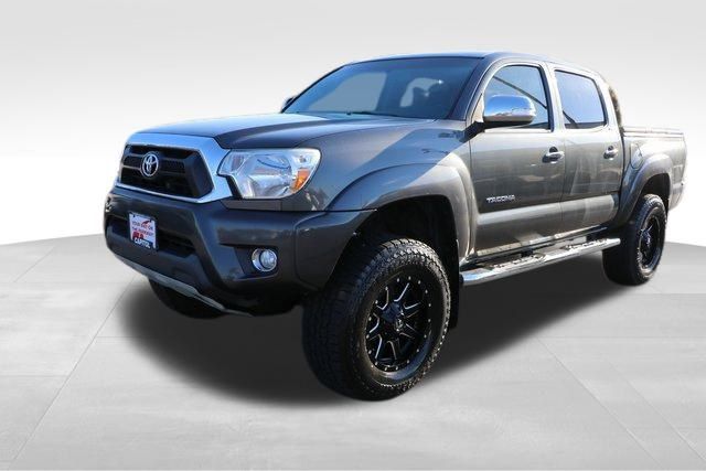 2014 Toyota Tacoma Base 23