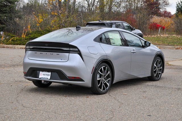 New 2026  Toyota XSE Premium image 3
