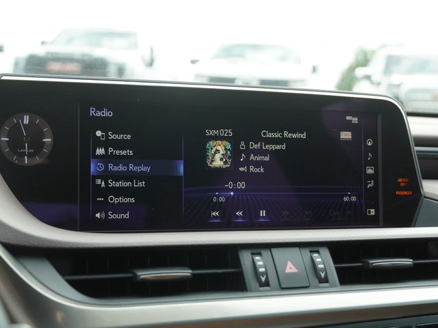 Used 2021 Lexus ES Sedan