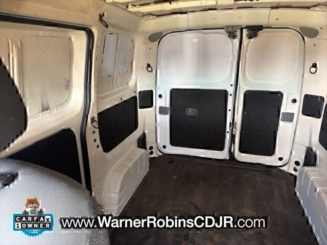 Used 2020 White Nissan SV image 15