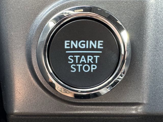 New 2026 White Ford XLT image 13