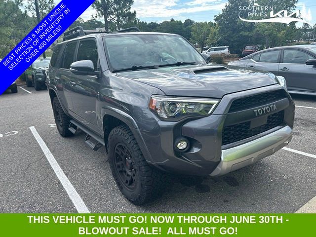 Magnetic Gray Metallic 2022 Toyota 4Runner SUV / Crossover Four-Wheel Drive 5-Speed Automatic