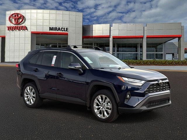 Blueprint 2025 Toyota RAV4 SUV / Crossover Front-Wheel Drive 8-Speed Automatic
