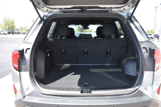 Used 2026 GMC Terrain SUV