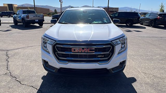 2024 GMC Terrain AT4 8