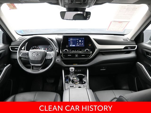 2023 Toyota Highlander XLE 13