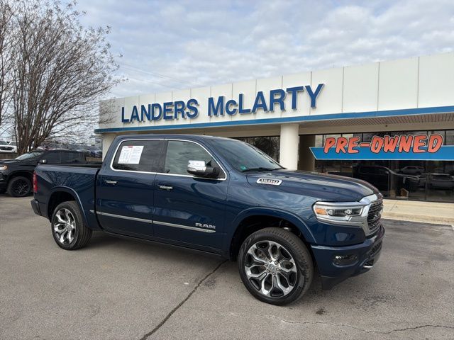 2022 RAM 1500 Limited Crew Cab 4WD
