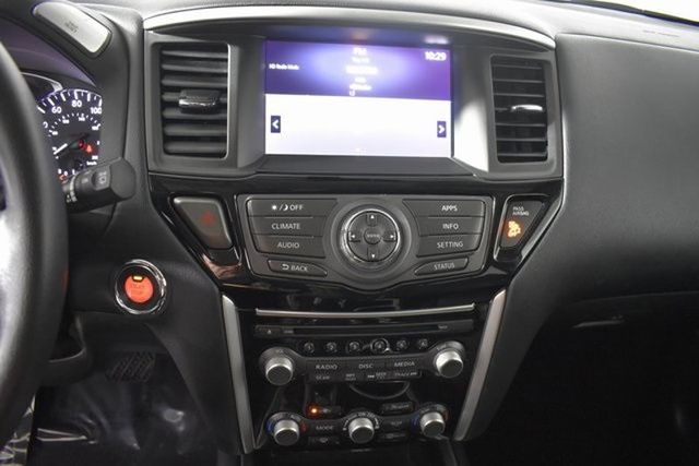 2020 Gun Metallic Nissan Pathfinder SV FWD SUV