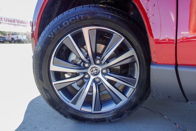 Used 2022 Toyota Venza SUV