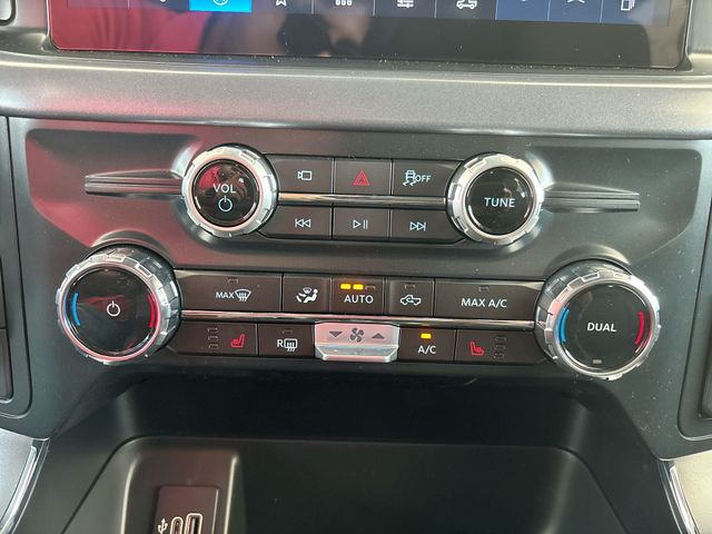 2025 Ford F-150 XLT - Photo 32