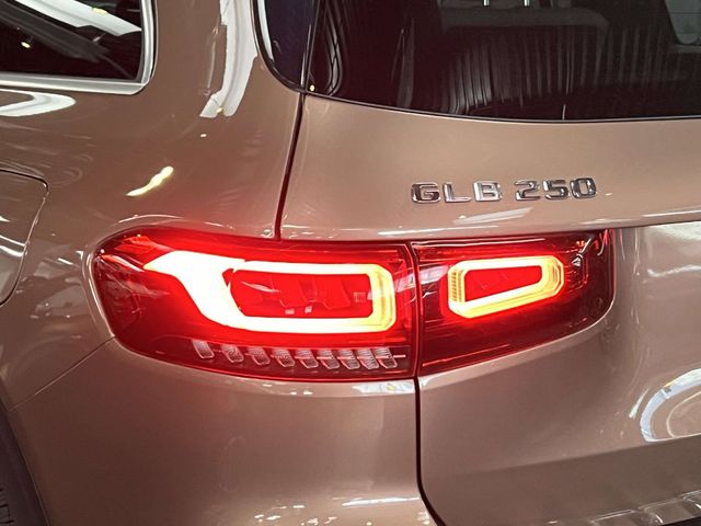 used 2022 Mercedes-Benz GLB car, priced at $31,991