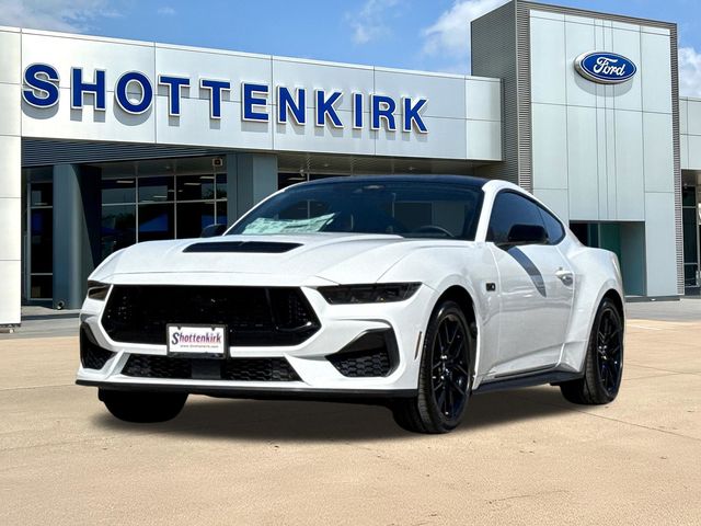 New 2026 White Ford GT image 3