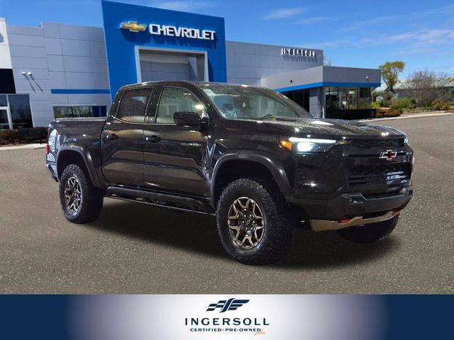 Black 2026 Chevrolet Colorado Pickup Truck Four-Wheel Drive 8-Speed Automatic