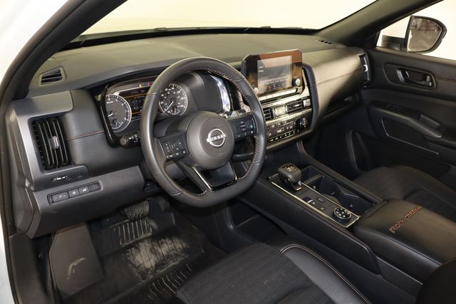 NissanPathfinder27