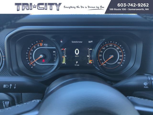 2025 Jeep Gladiator Mojave photo 14
