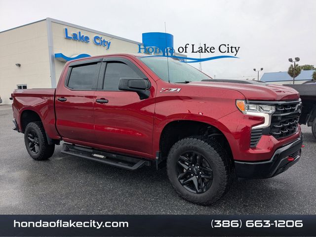 Radiant Red Tintcoat 2024 Chevrolet Silverado 1500 LT Trail Boss Crew Cab 4WD Pickup Truck Four-Wheel Drive Automatic