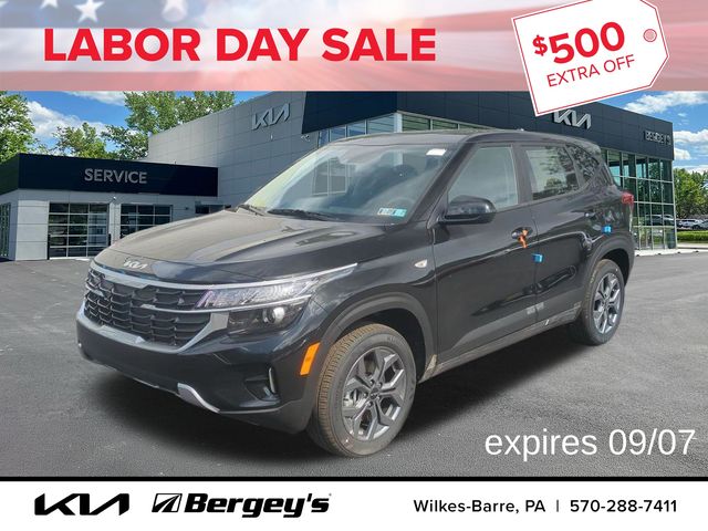 Fusion Black 2026 Kia Seltos SUV / Crossover All-Wheel Drive Continuously Variable Transmission