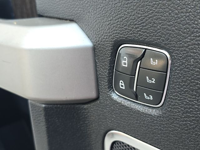 2020 Ford F-250SD Lariat:167102B