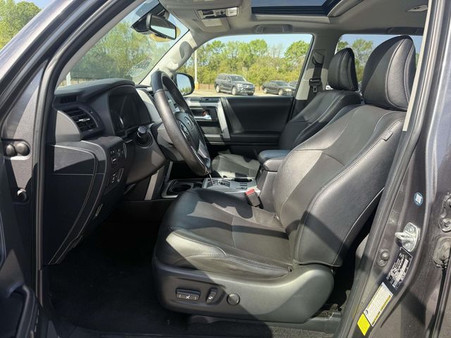 Used 2022  Toyota Limited image 13