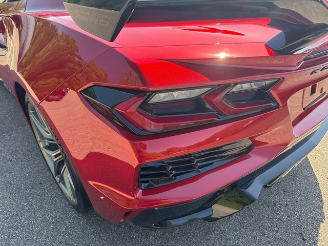 2025 Chevrolet Corvette - Image 11