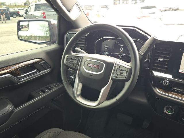 2024 GMC Sierra 1500 SLE:45590A