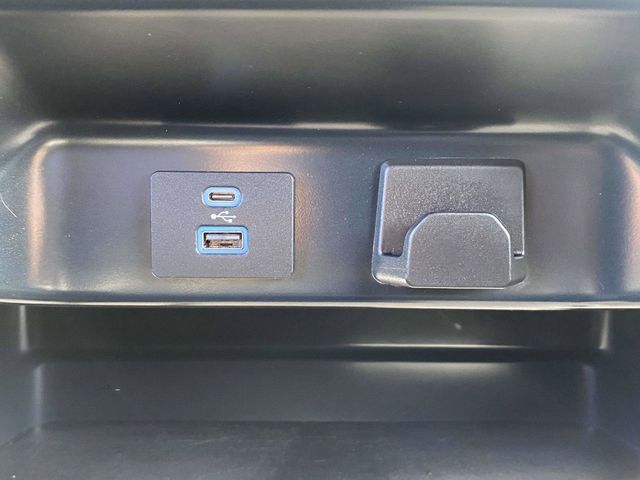 2024 Agate Black Metallic Ford F-150 XLT 4X4 Truck