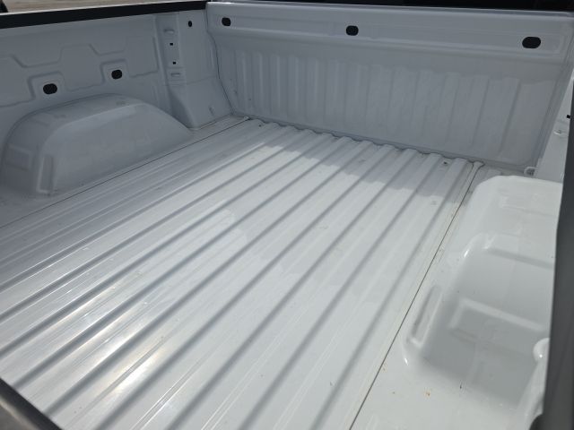 2024 GMC Sierra 1500 SLE:C02559