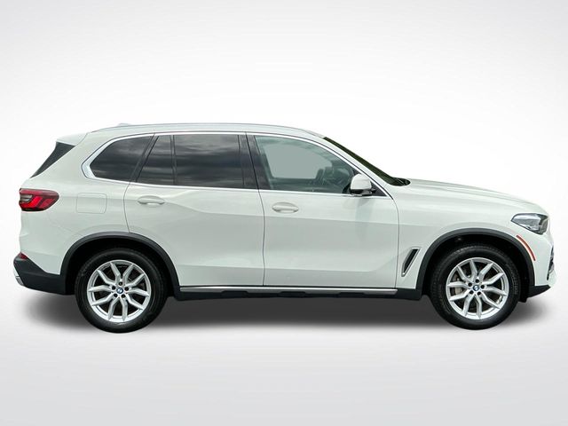 BMWX58
