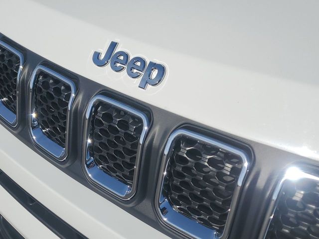 2023 Jeep Compass Latitude 29