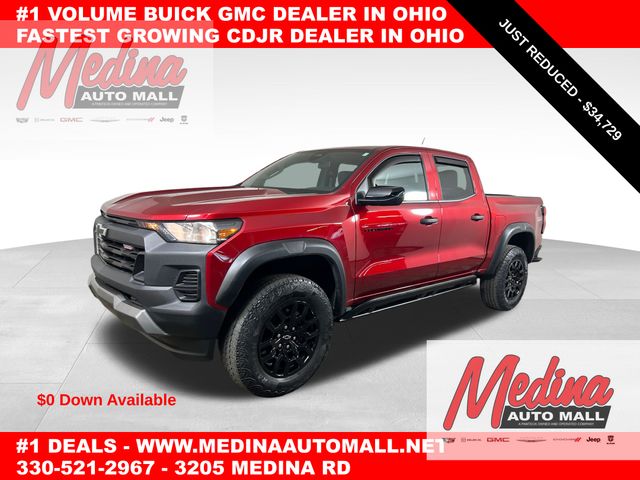 Radiant Red Tintcoat 2024 Chevrolet Colorado Trail Boss Crew Cab 4WD Pickup Truck Four-Wheel Drive 8-Speed Automatic