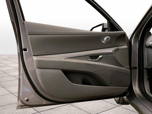 2021 Hyundai Elantra SEL Silver at Phil Fitts Ford