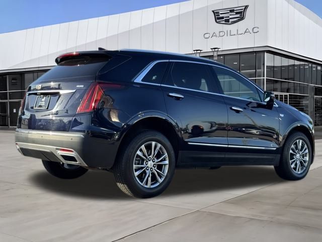 2021 Cadillac XT5 Premium Luxury photo 3