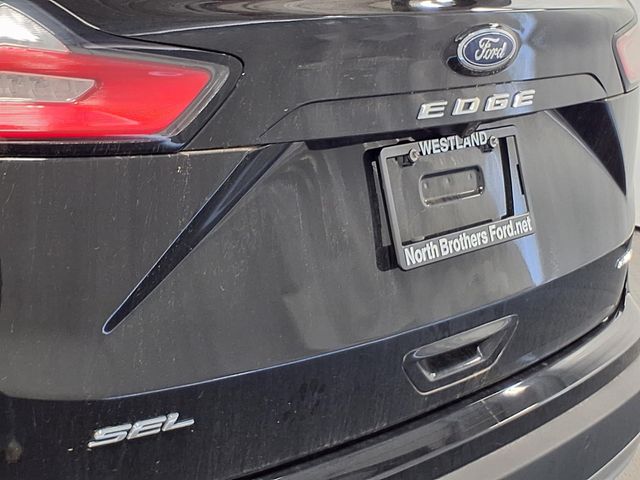 2023 Ford Edge