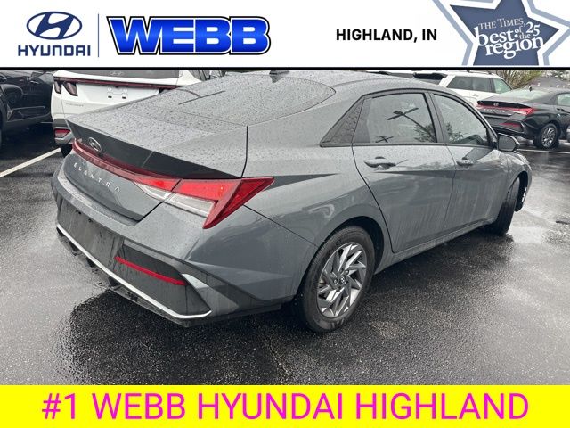 Used 2024 Gray Hyundai SEL image 13