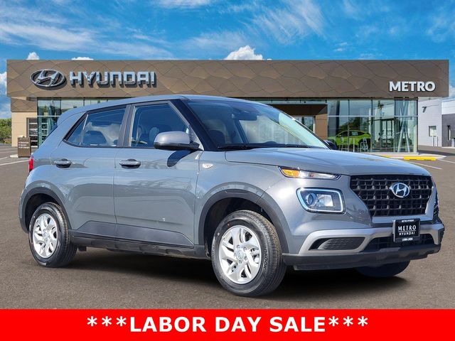 Gray 2026 Hyundai Venue SUV / Crossover Front-Wheel Drive Continuously Variable Transmission