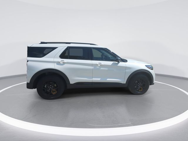 New 2026 Star White Metallic Tri-Coat Ford Tremor® image 9