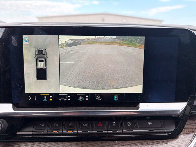 Used 2023 White Chevrolet LT Trail Boss image 24