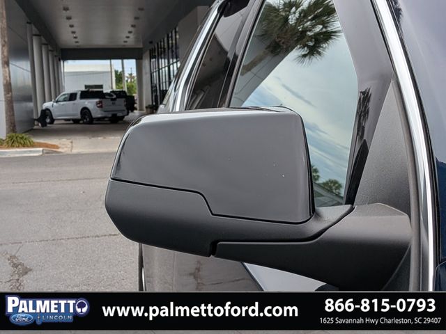 used 2023 Chevrolet Traverse car, priced at $22,993