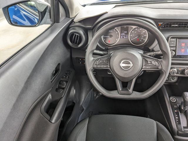 2024 Nissan Kicks S photo