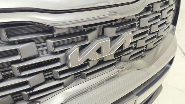2022 Kia Telluride EX - 11
