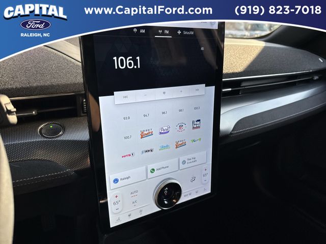 Used 2023 Gray Ford GT image 27
