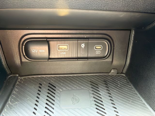 Used 2023 Kia Sportage SUV