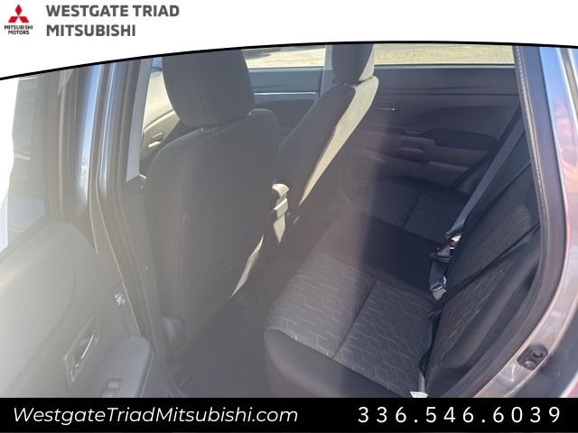 MitsubishiOutlander Sport6
