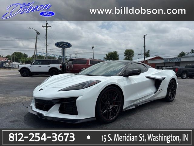 Arctic White 2025 Chevrolet Corvette Convertible Rear-Wheel Drive 8-Speed Dual Clutch