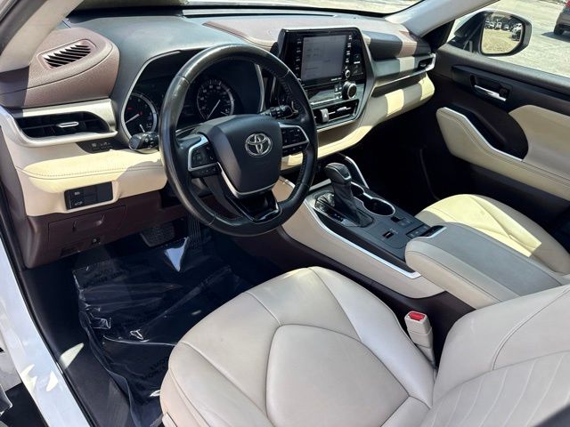 2021 Toyota Highlander - $30,088
