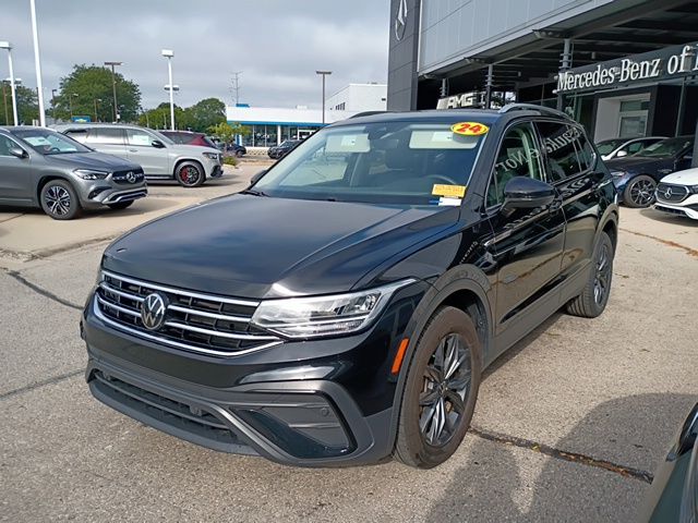 Used 2024 Volkswagen Tiguan SUV