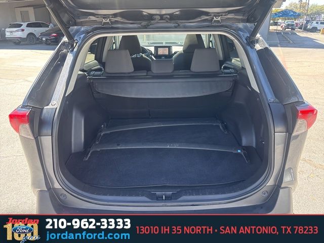 Used Car 2021 Toyota Rav4  Xle For Sale Under $25,000 In San Antonio, Texas