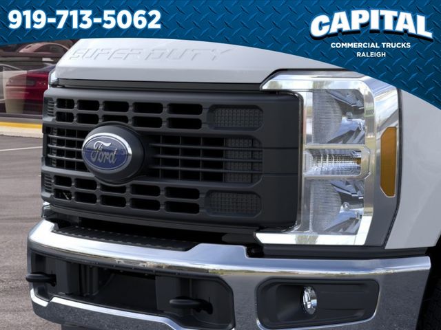 New 2026 White Ford XL image 19