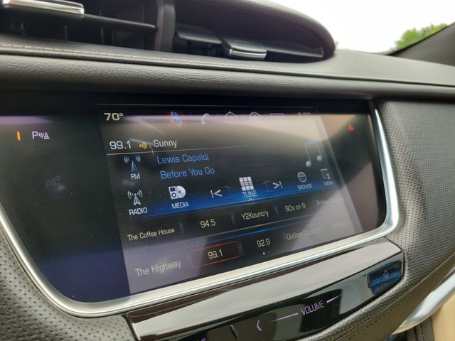 2018 Cadillac XT5 Luxury White at Autostrade